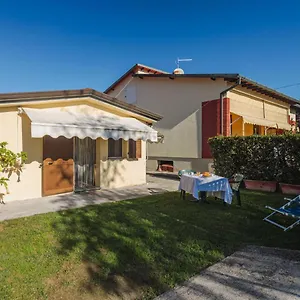 https://locazione-turistica-casetta-mosti-mas205.it-tuscanyhotel.com